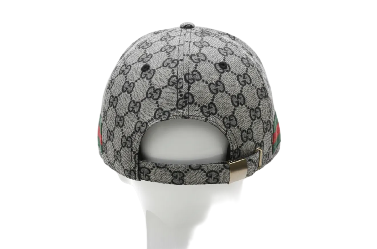 Gucci GG Supreme baseball cap