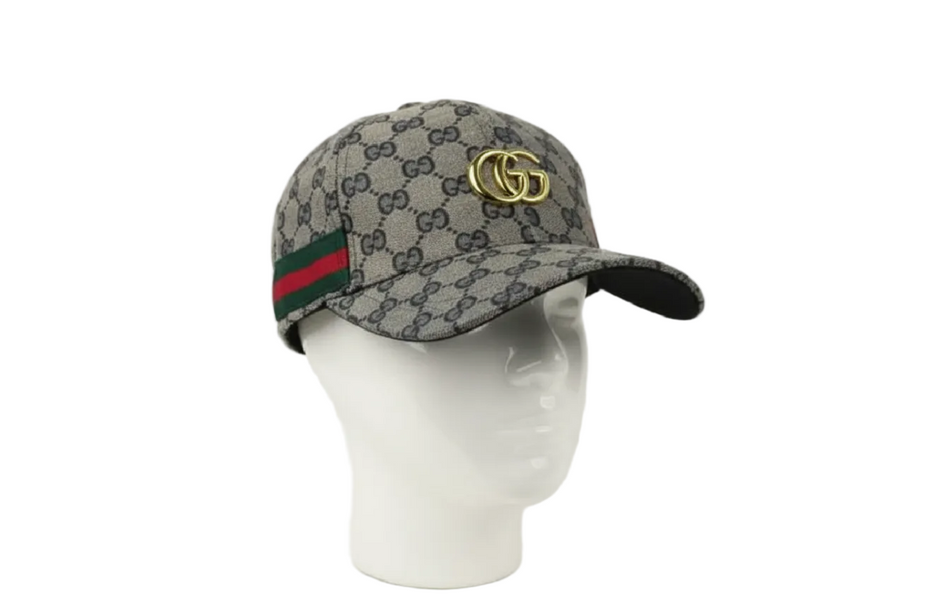 Gucci GG Supreme baseball cap
