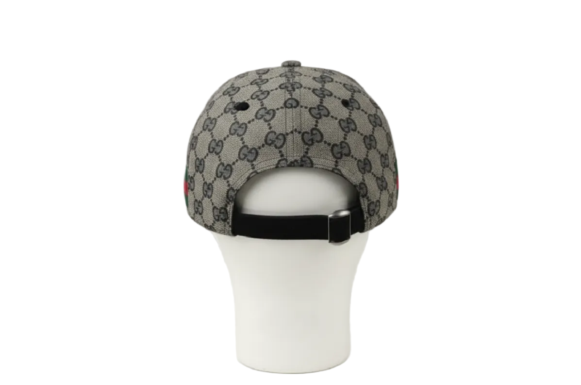 Gucci GG Supreme baseball cap