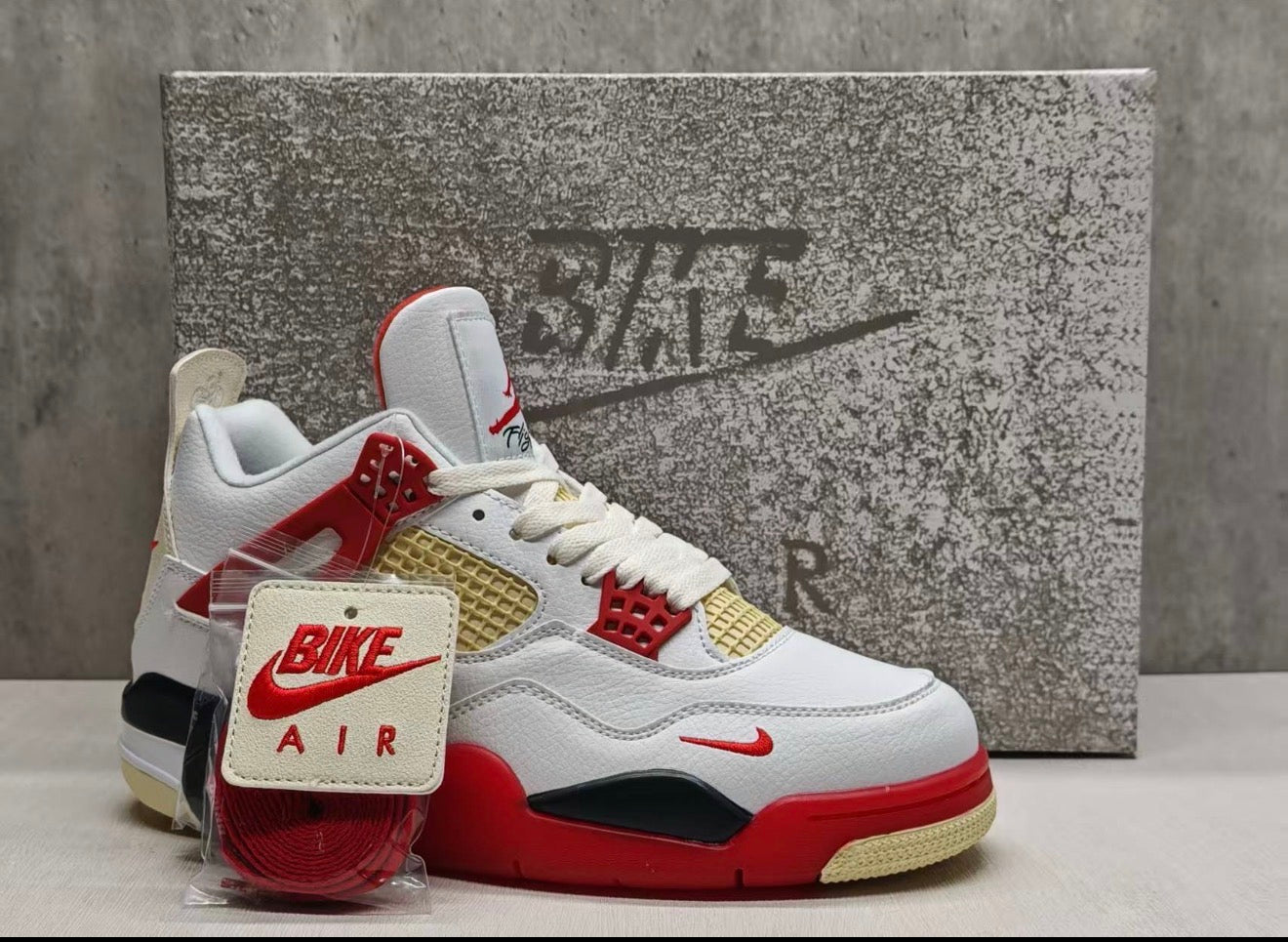 AJ4 AIR JORDAN 4 (MEN) U.S SIZE