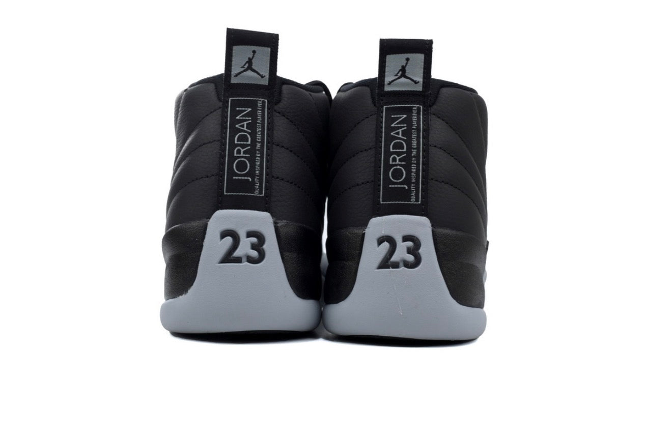 AIR JORDAN RETRO 12 (WOMEN) U.S SIZE