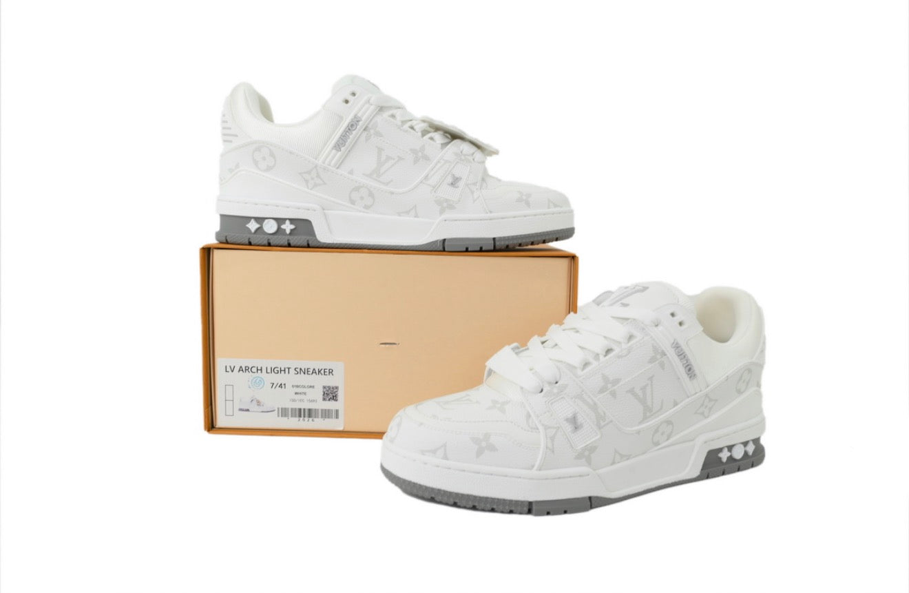 LOUIS VUITTON LV TRAINER (MEN)