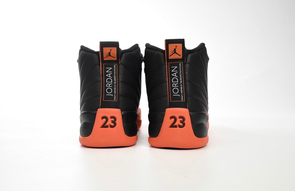 AIR JORDAN RETRO 12 (WOMEN) U.S SIZE