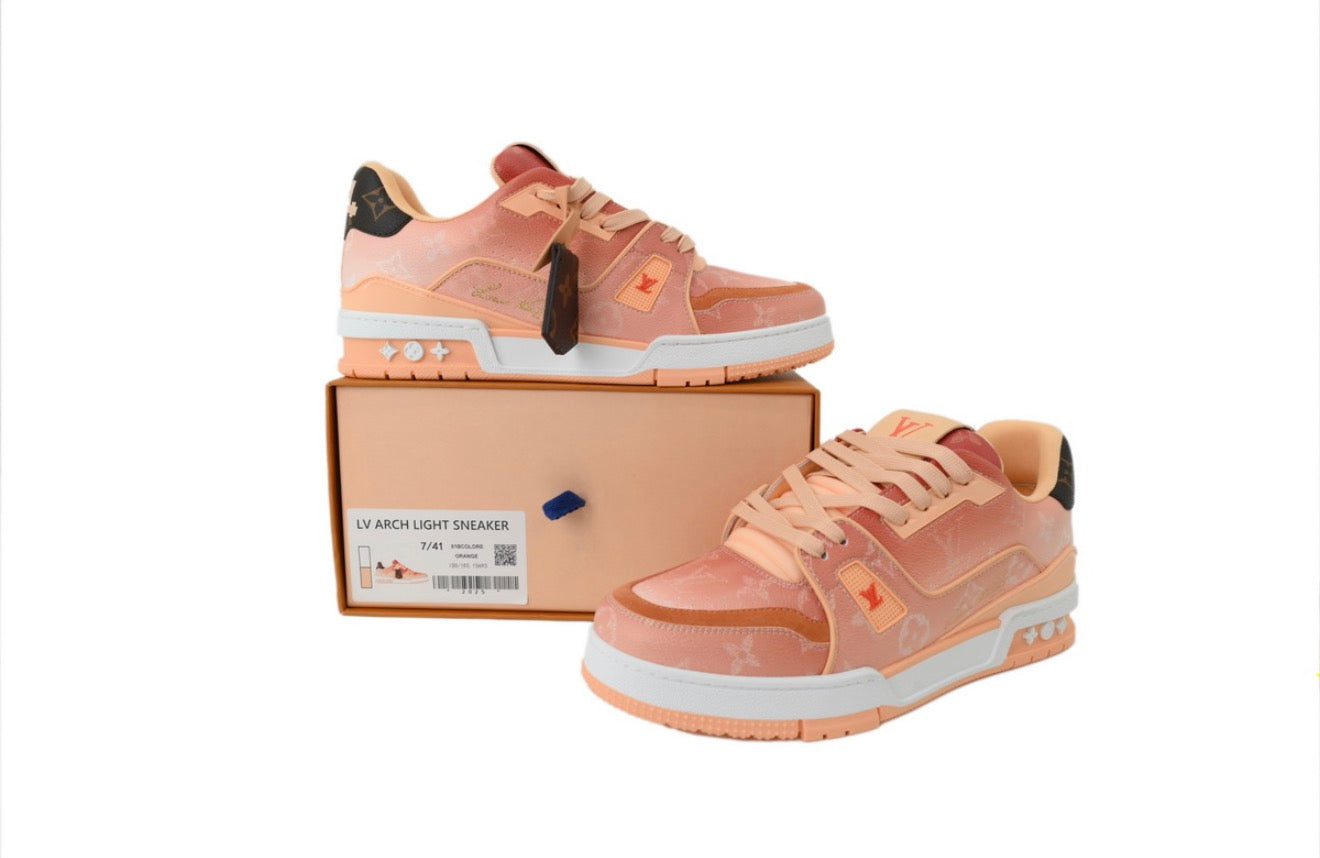 LOUIS VUITTON LV TRAINER (MEN)