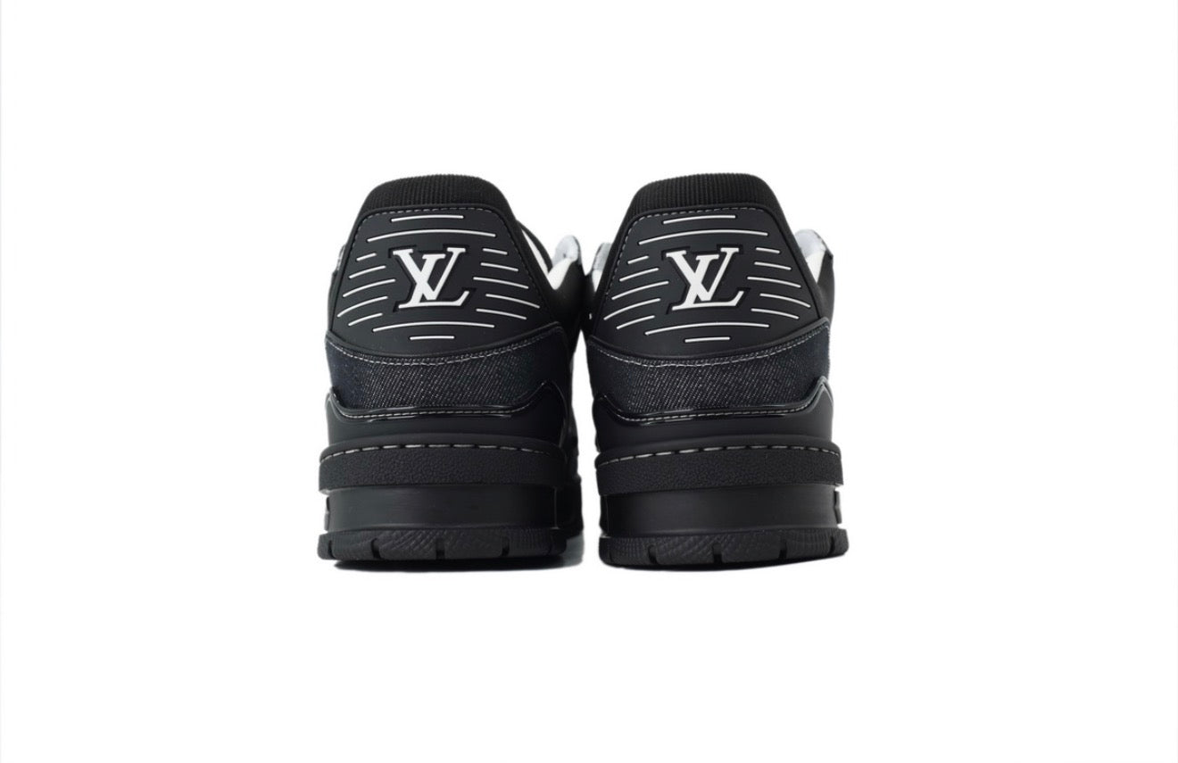 LOUIS VUITTON LV TRAINER (WOMEN)